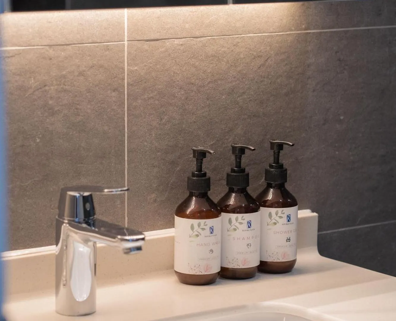 Apartment Airport Republic - Free Pool Gym And Kid Room 호치민